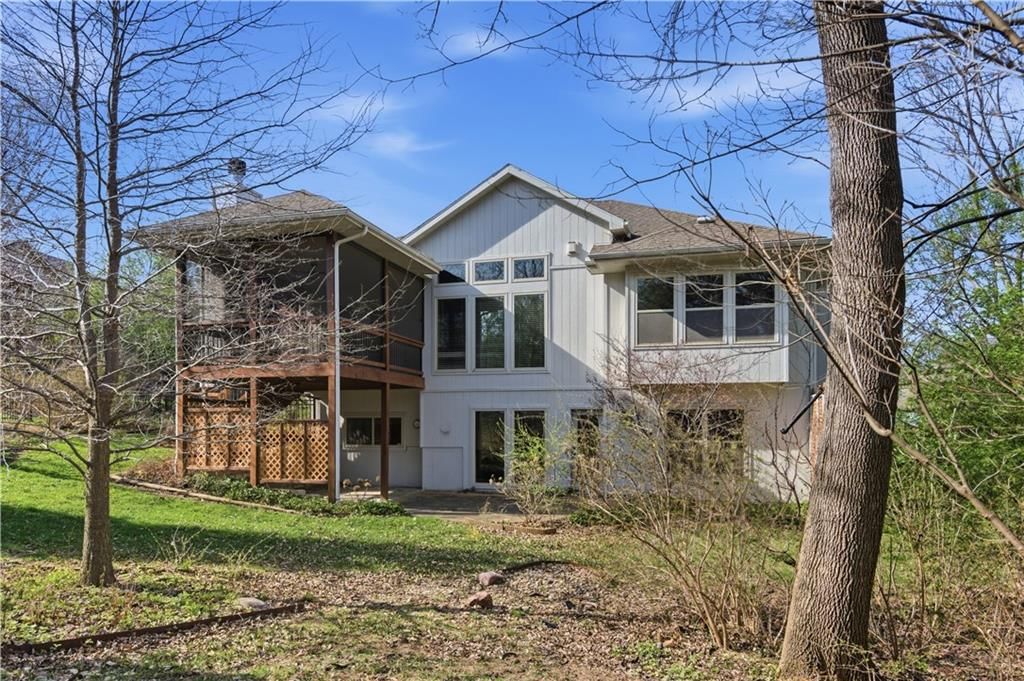 9425 N Spruce Court — photo 31