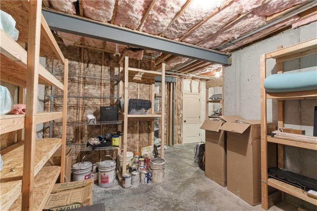 9425 N Spruce Court — photo 38