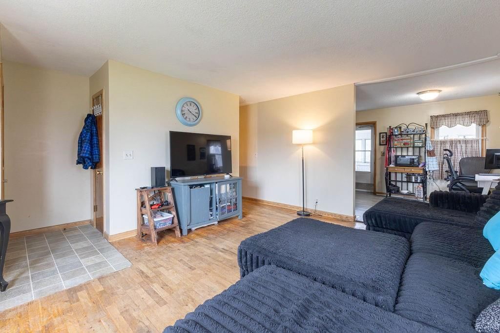 3520 S 41st Terrace — photo 6