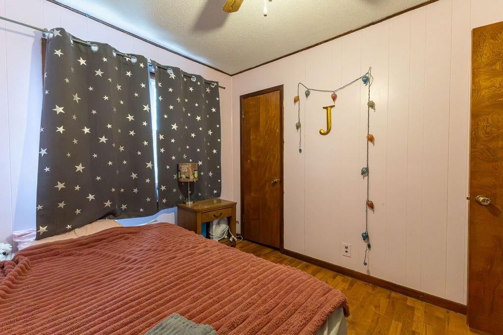 3520 S 41st Terrace — photo 11
