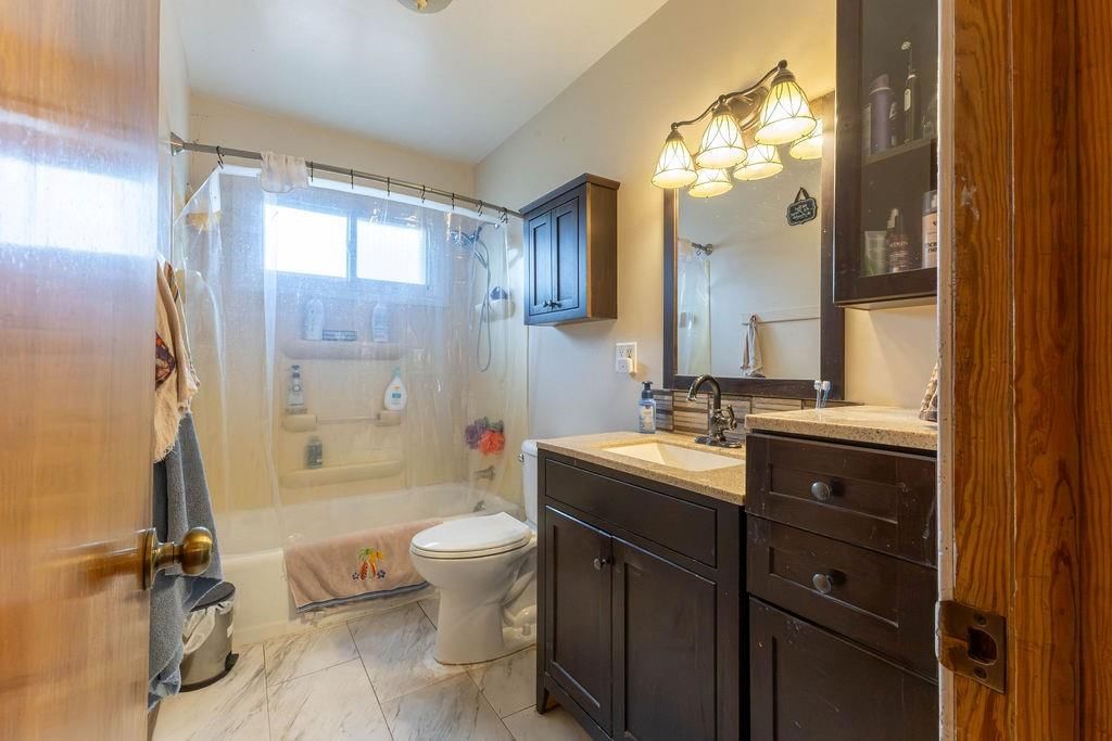 3520 S 41st Terrace — photo 16