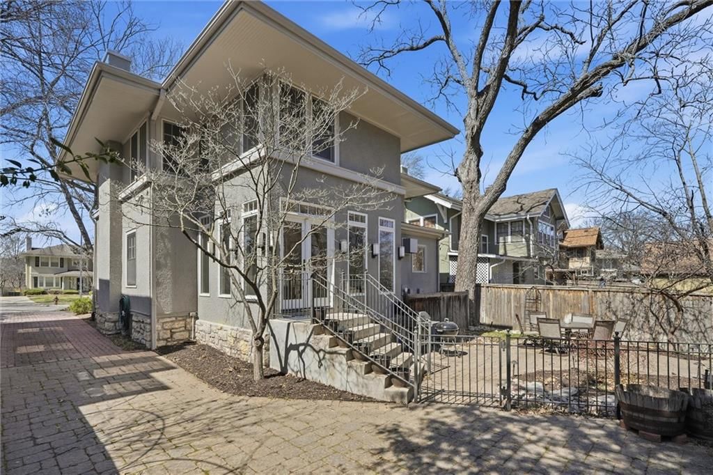 5825 McGee Street — photo 31