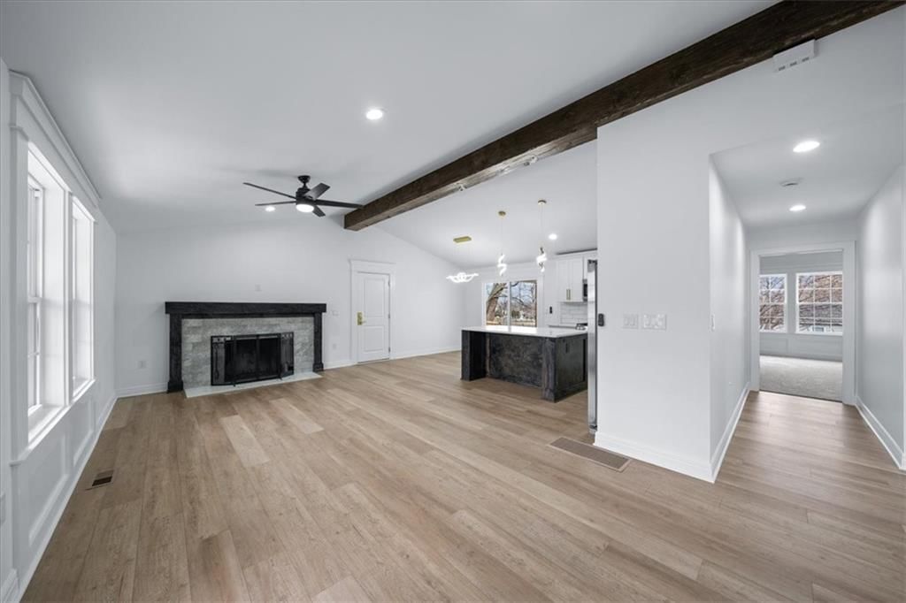 8620 W 75th Street — photo 5
