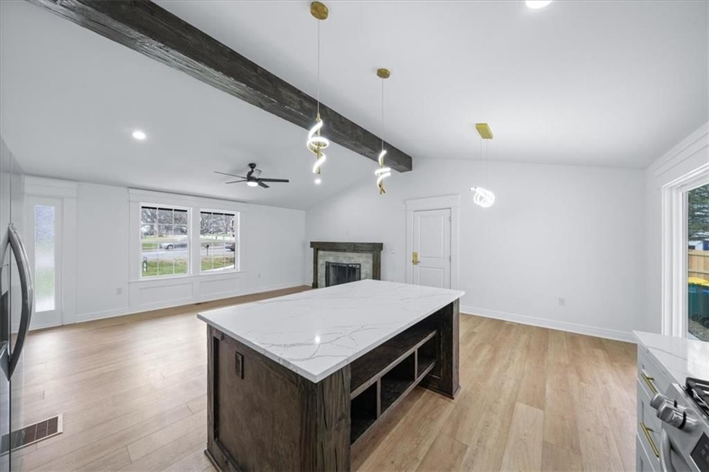 8620 W 75th Street — photo 13