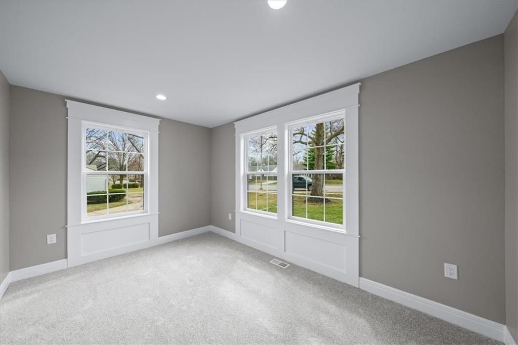 8620 W 75th Street — photo 20
