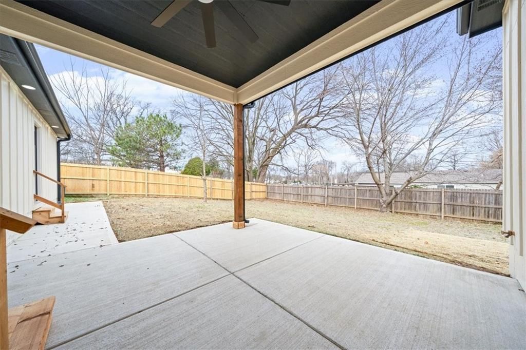 8620 W 75th Street — photo 24