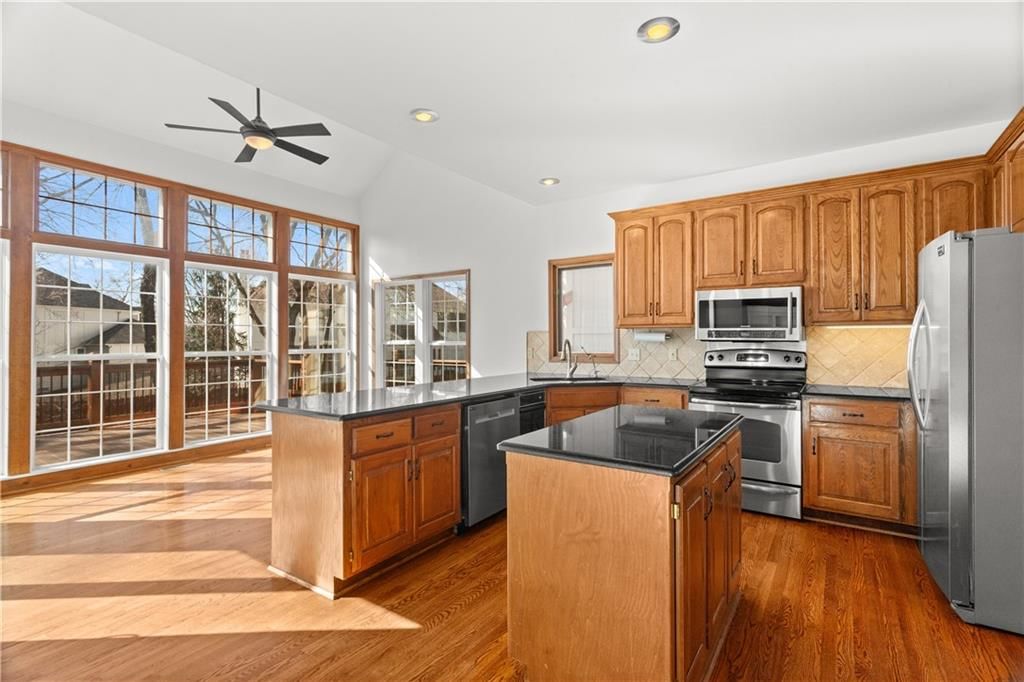 12929 REEDER Street — photo 2