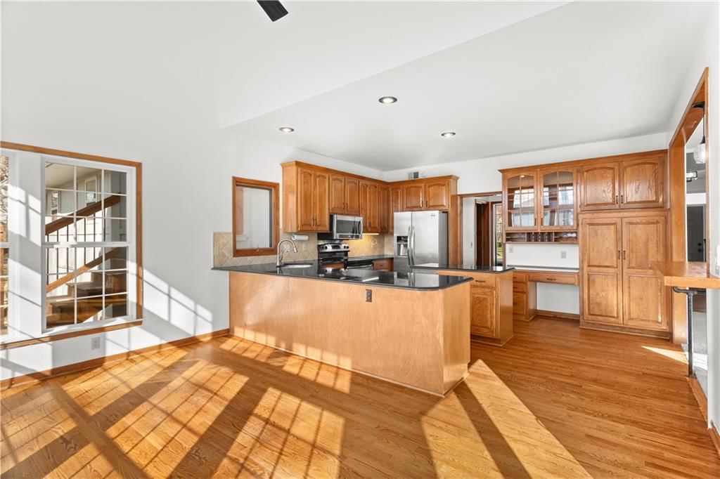 12929 REEDER Street — photo 4