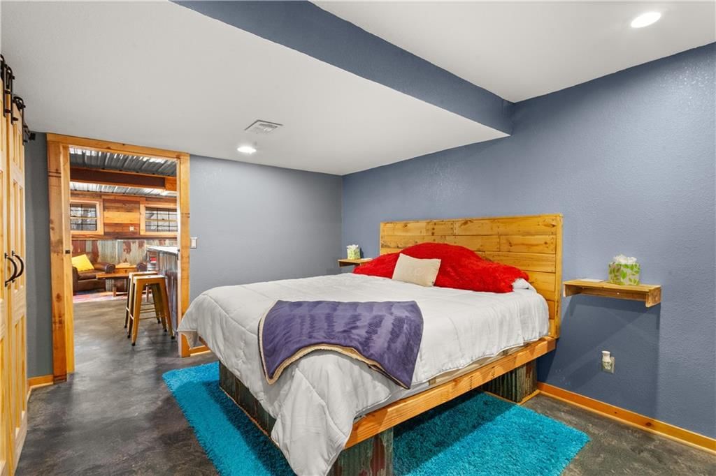 12929 REEDER Street — photo 36
