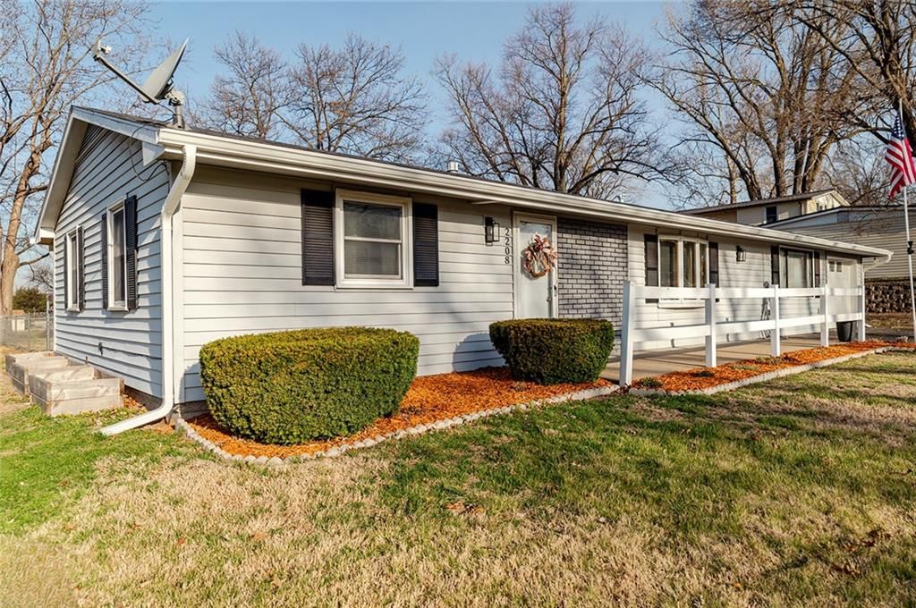 2208 Millwood Drive — photo 3