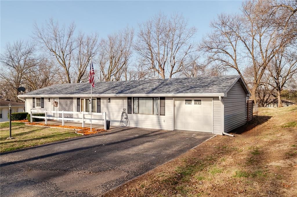 2208 Millwood Drive — photo 5
