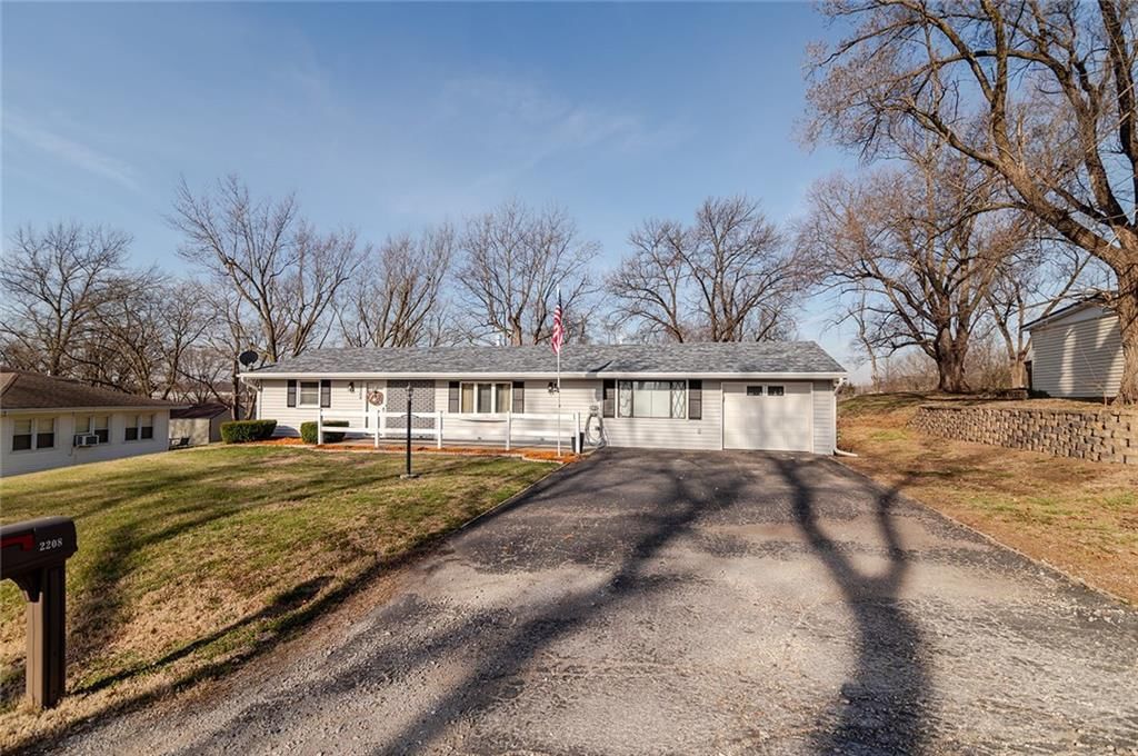 2208 Millwood Drive — photo 57
