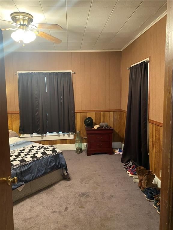103 N WALNUT Street — photo 2
