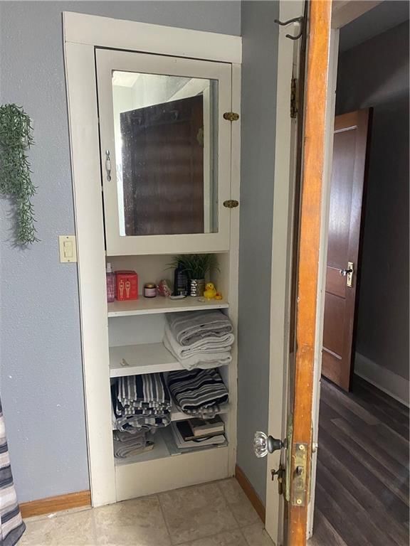 103 N WALNUT Street — photo 19