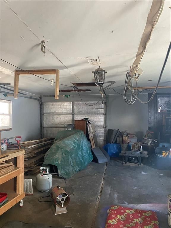 103 N WALNUT Street — photo 21