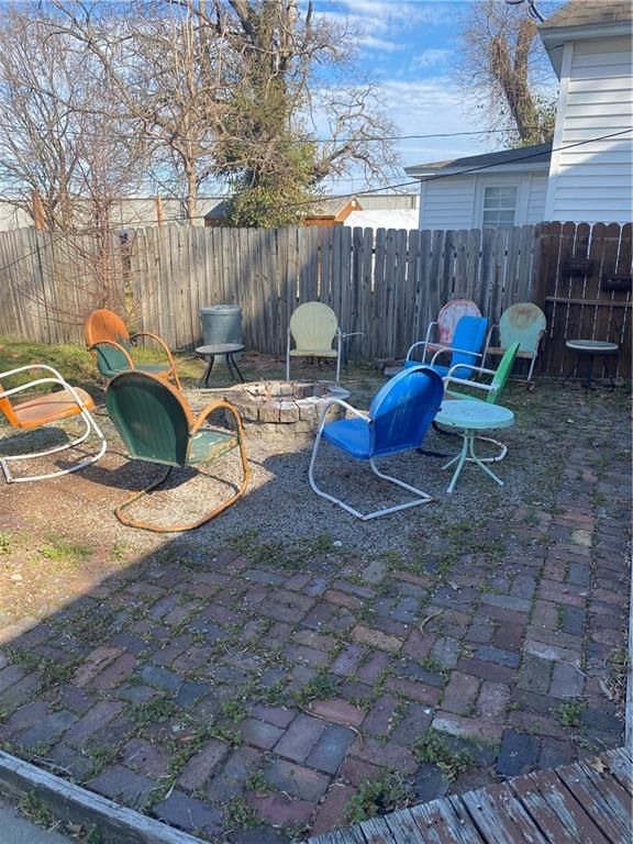 103 N WALNUT Street — photo 23