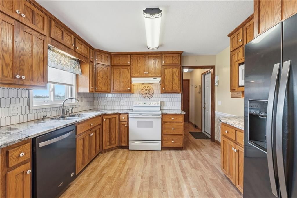 14021 Cameron Road — photo 10
