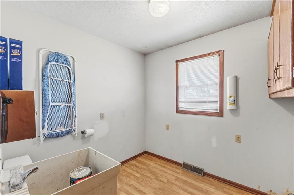 14021 Cameron Road — photo 24