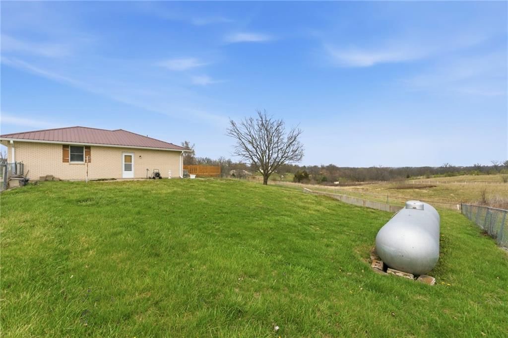 14021 Cameron Road — photo 30
