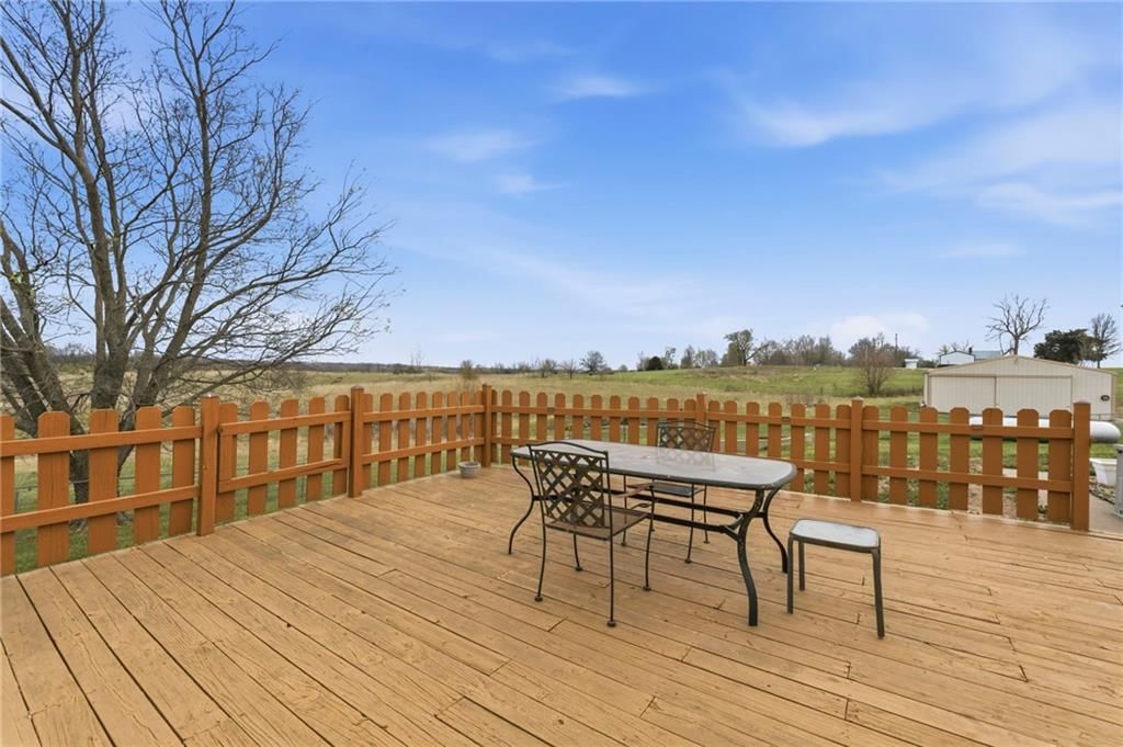 14021 Cameron Road — photo 32