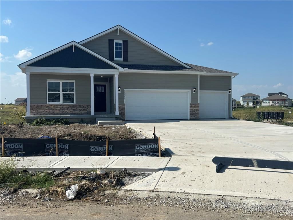 17800 Green Road, Gardner, KS