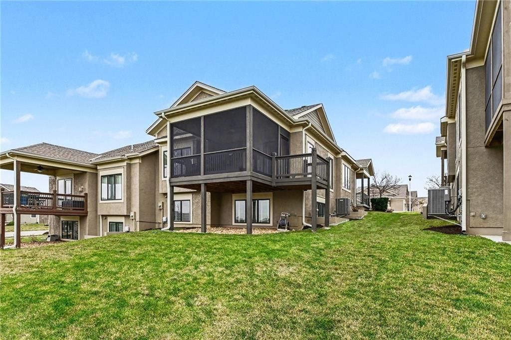 11458 S Waterford Drive — photo 24
