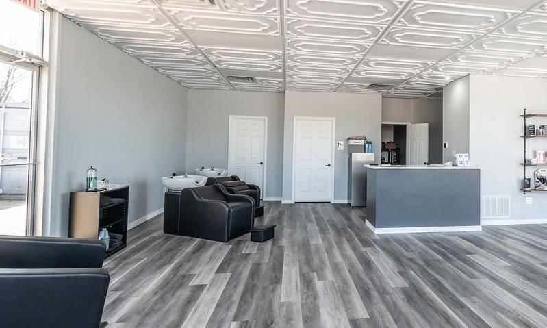 1415 W 8th Street — photo 8