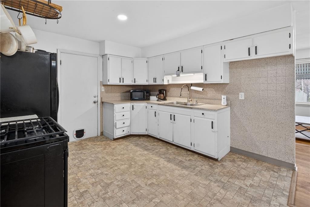 403 E PARK Avenue — photo 13