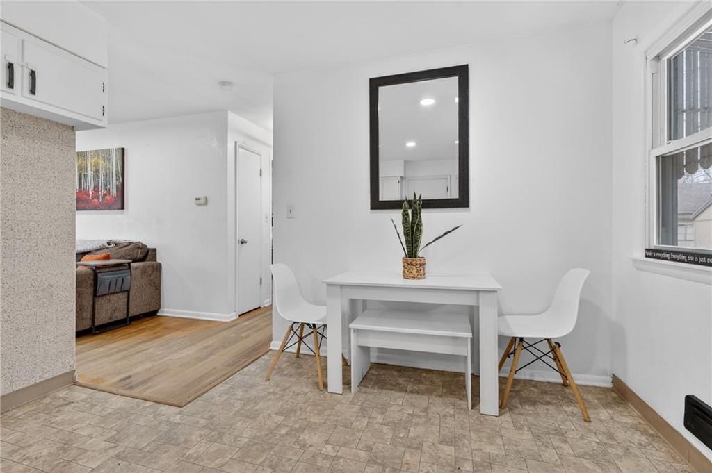 403 E PARK Avenue — photo 14
