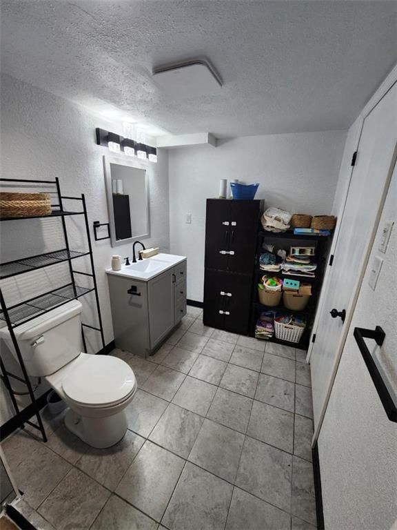 403 E PARK Avenue — photo 30