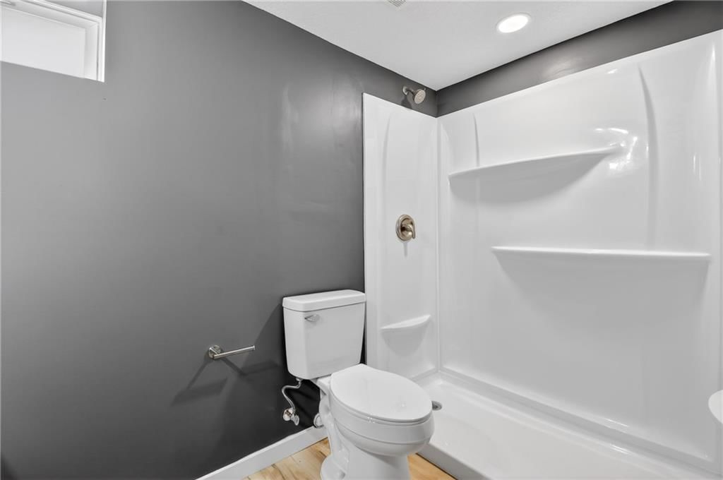 556 S Carlisle Drive — photo 27