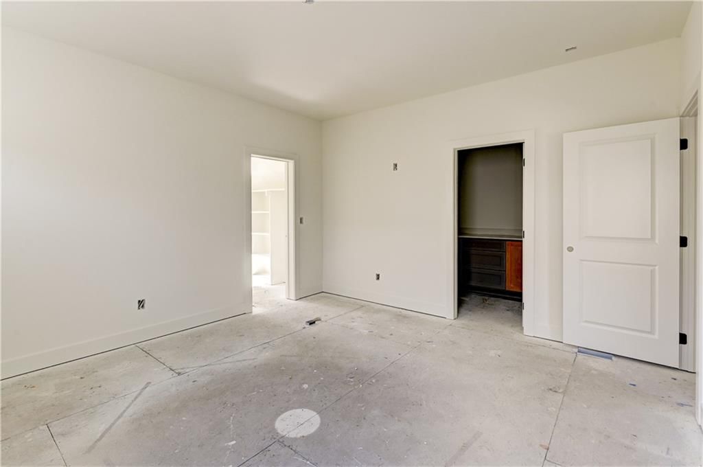 6410 NW 98th Street — photo 35