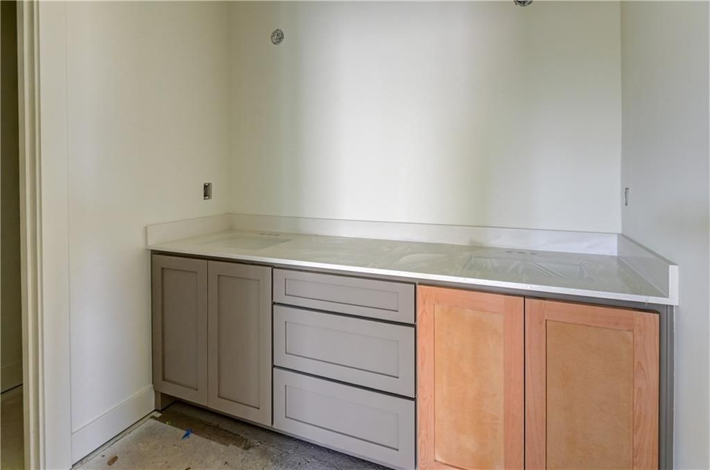 6410 NW 98th Street — photo 36