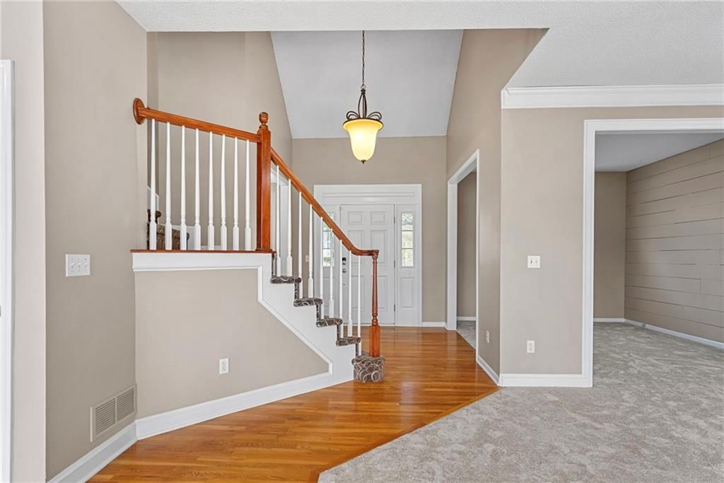 5333 Hilltop Drive — photo 4