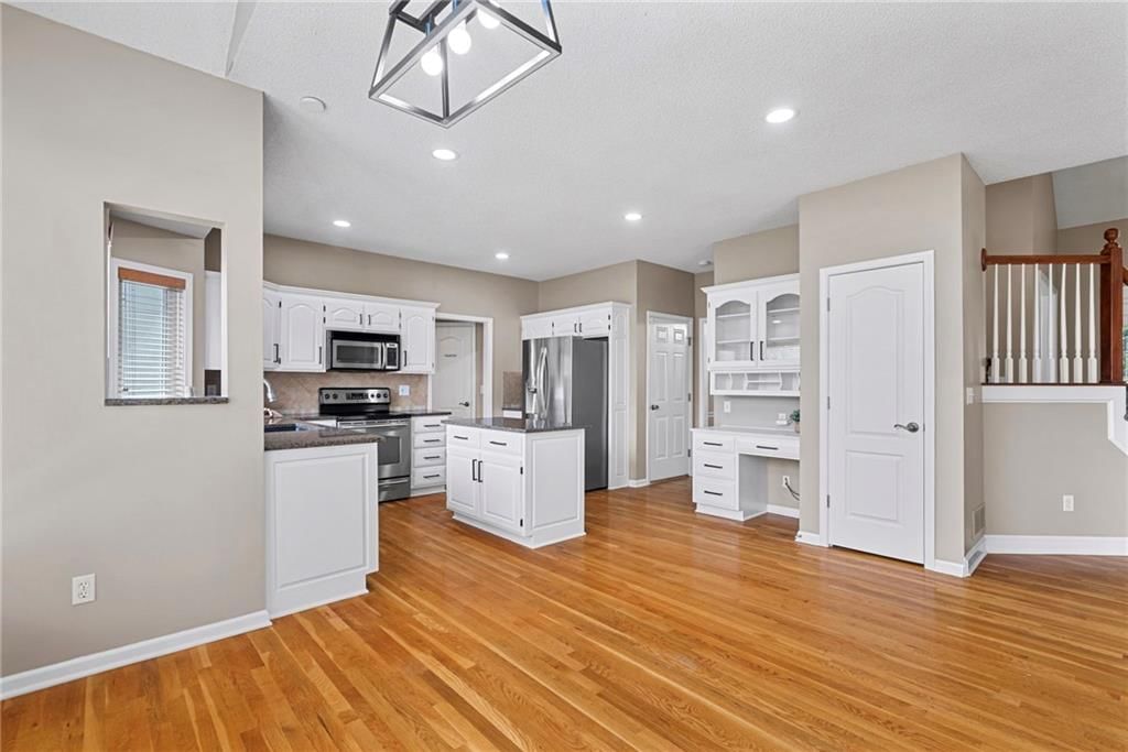 5333 Hilltop Drive — photo 5
