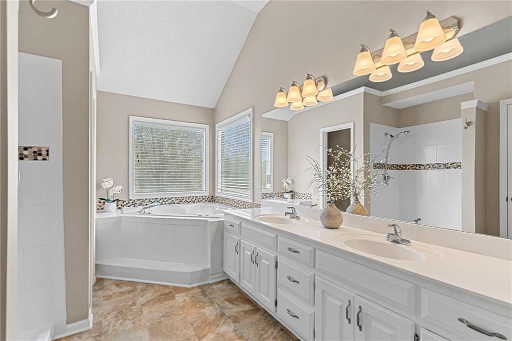5333 Hilltop Drive — photo 23