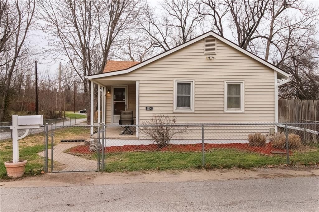 1014 E Smith Avenue — photo 3
