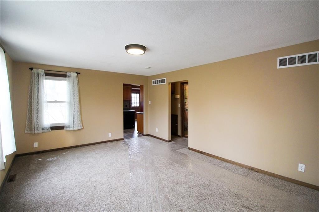 1014 E Smith Avenue — photo 13