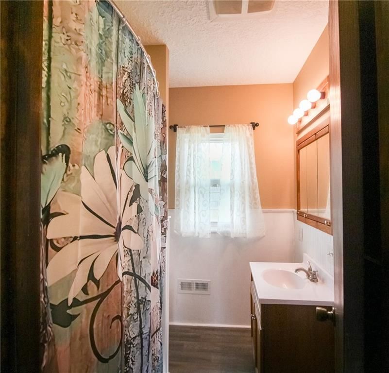 1014 E Smith Avenue — photo 22