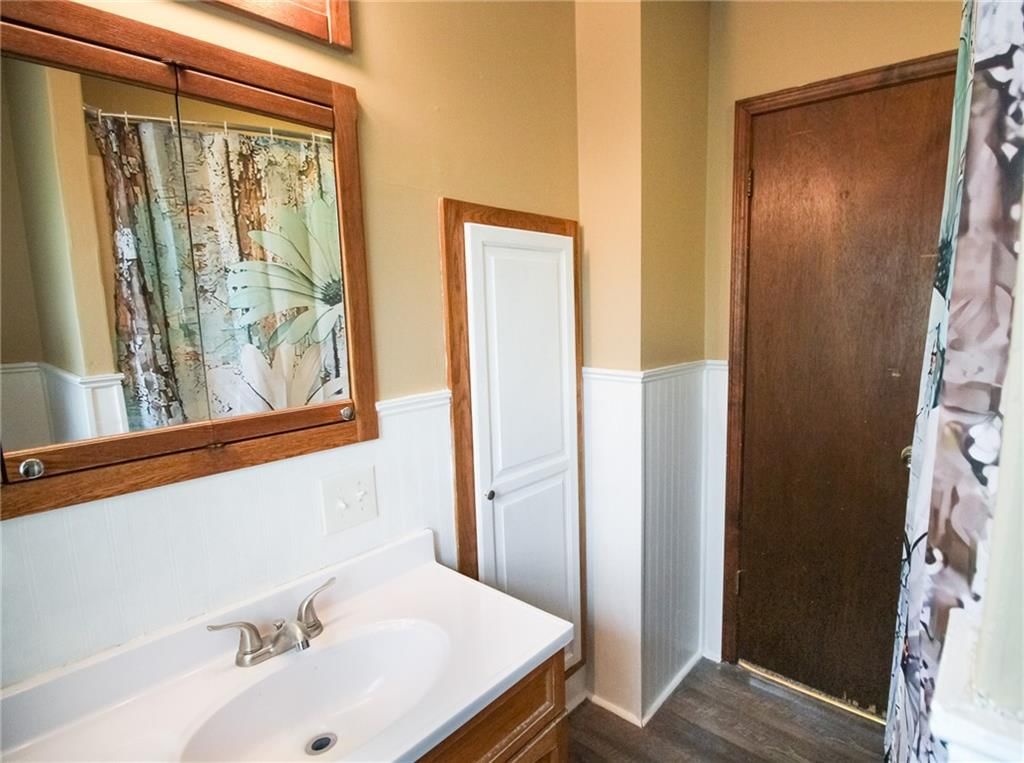 1014 E Smith Avenue — photo 24