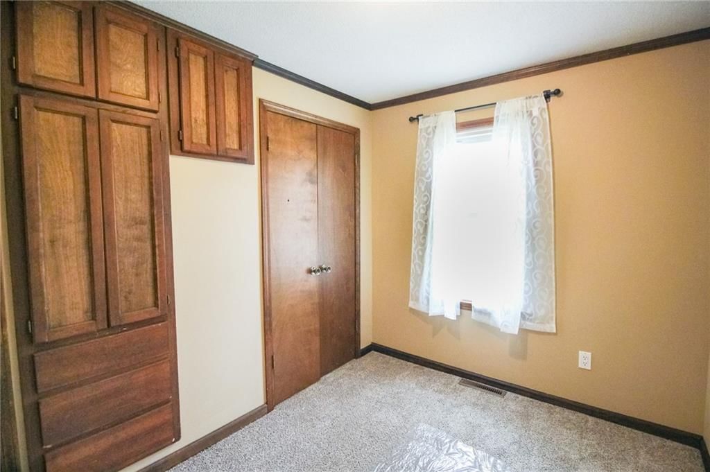 1014 E Smith Avenue — photo 26