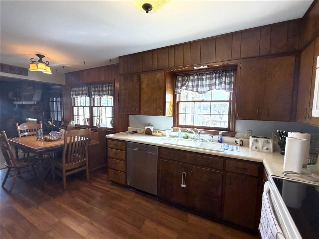 805 Fairlane Drive — photo 23