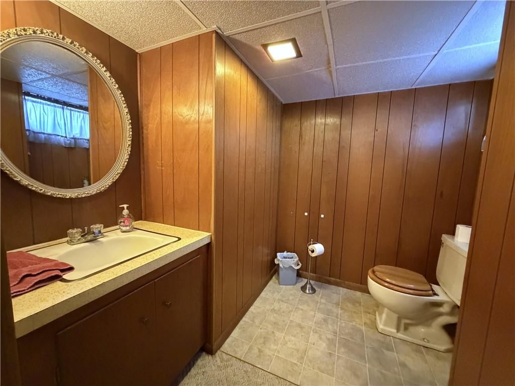 805 Fairlane Drive — photo 35