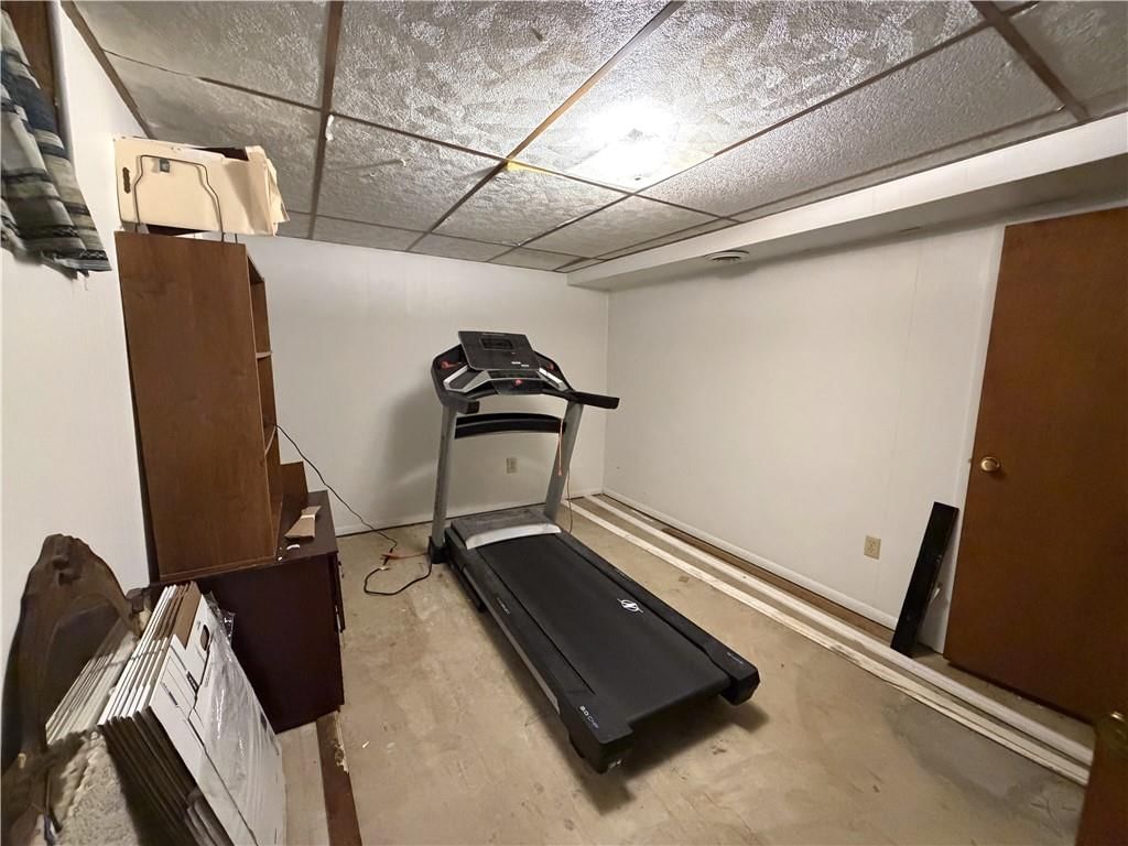 805 Fairlane Drive — photo 39
