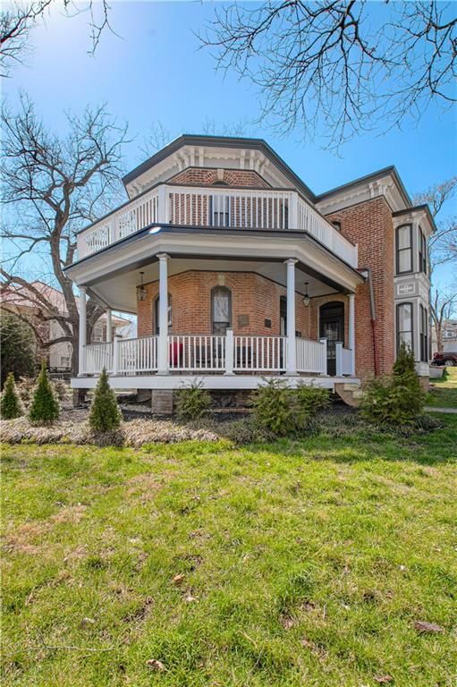 225 Groom Street — photo 48