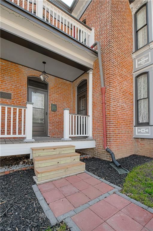 225 Groom Street — photo 49