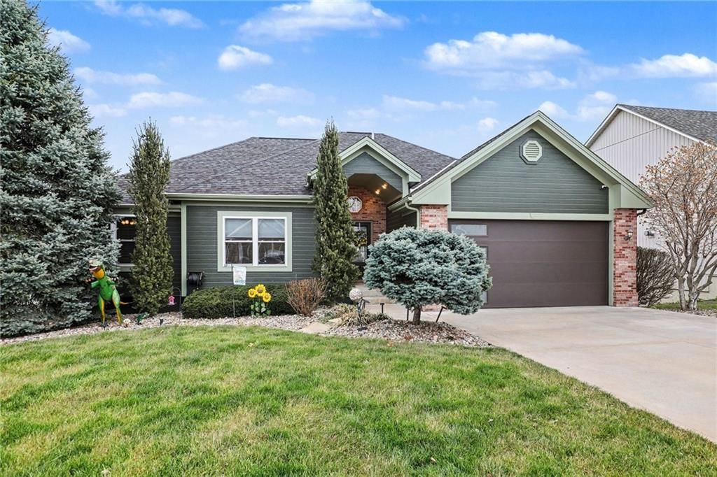 801 SW Shorthorn Drive, Grain Valley, MO