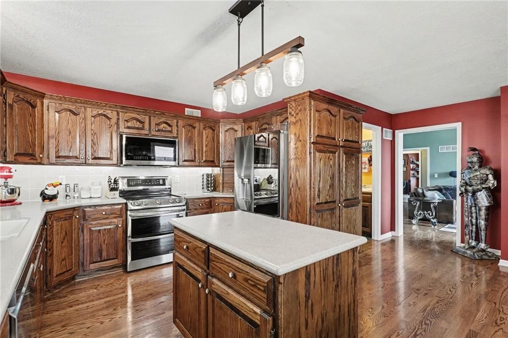 801 SW Shorthorn Drive — photo 10