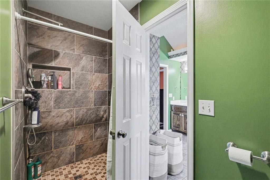 801 SW Shorthorn Drive — photo 17