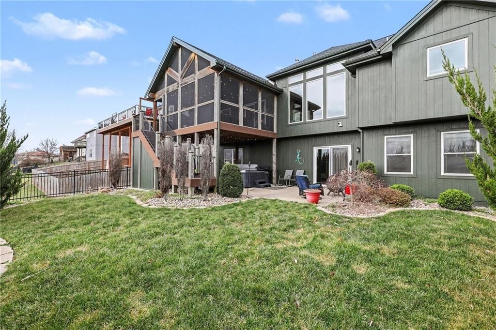 801 SW Shorthorn Drive — photo 36